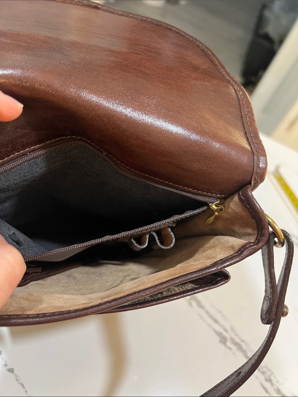 Brahmin Brown Woven Leather Messenger Crossbody Bag - Picture 9 of 13